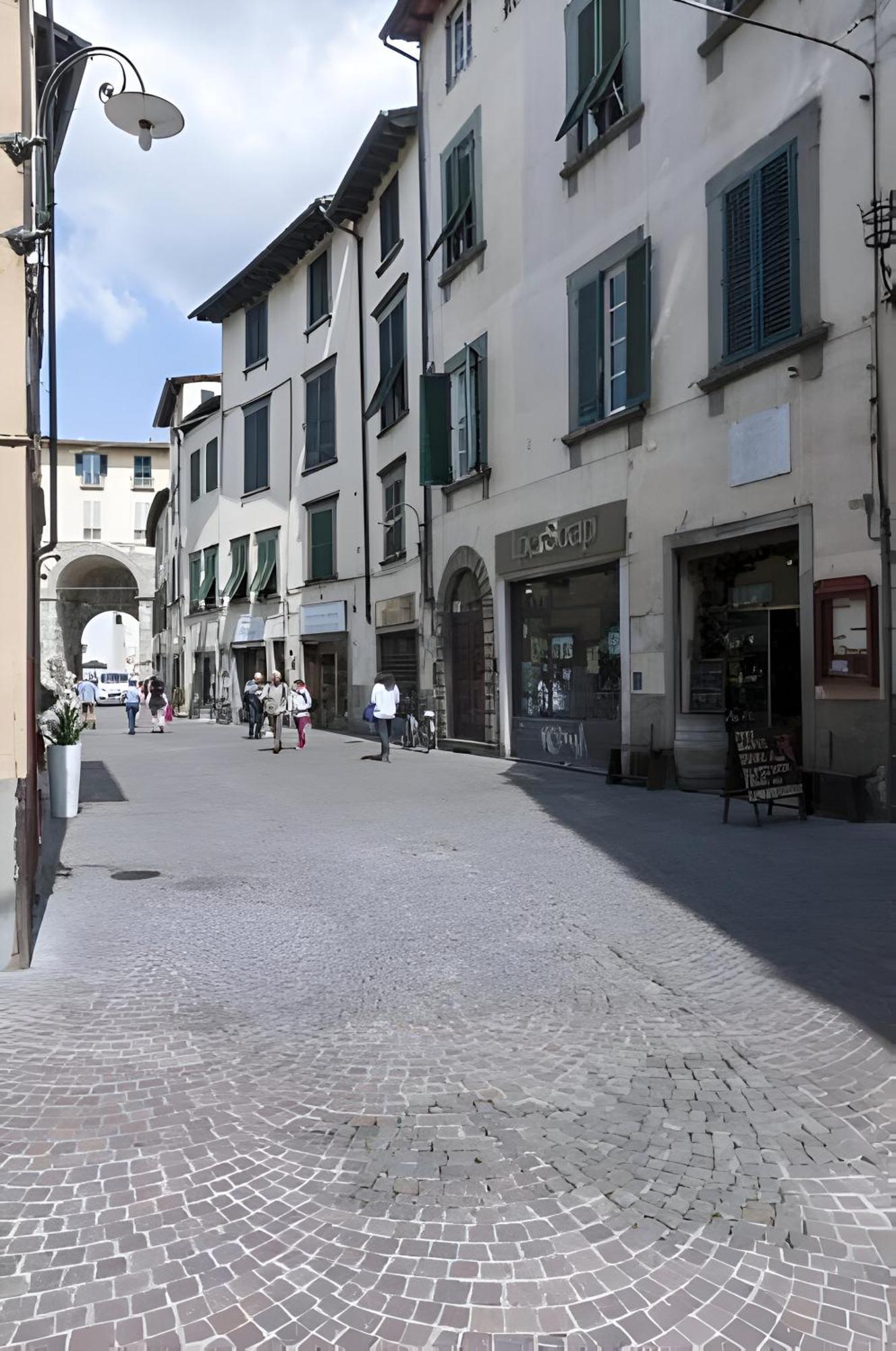 Cortile In Centro - Charm Suite Heart Of Lucca Exterior foto